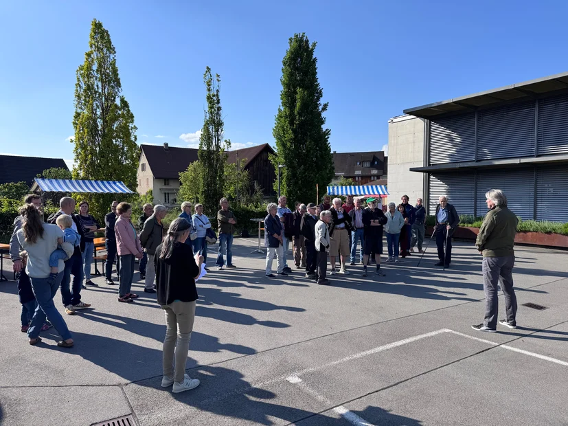 Begrüssung durch den Gemeinderat. 